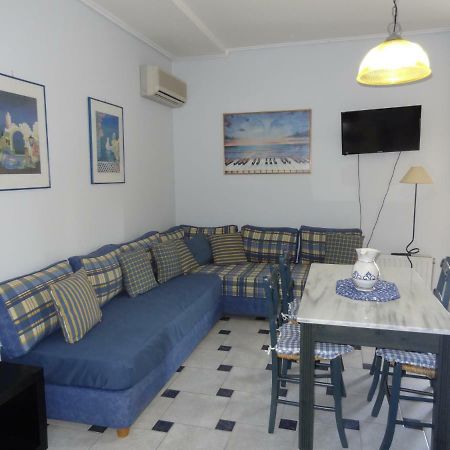 Aura Apartment กาลามาตา ภายนอก รูปภาพ