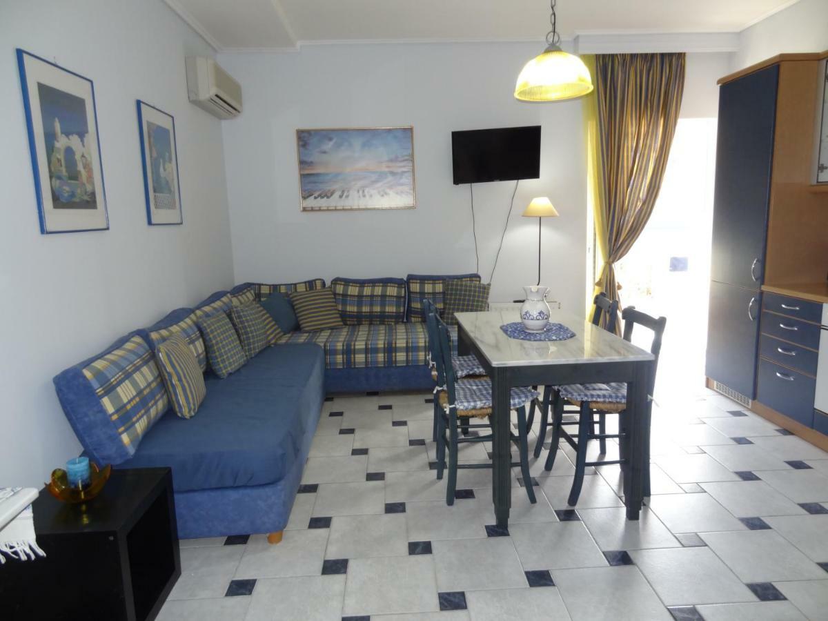 Aura Apartment กาลามาตา ภายนอก รูปภาพ