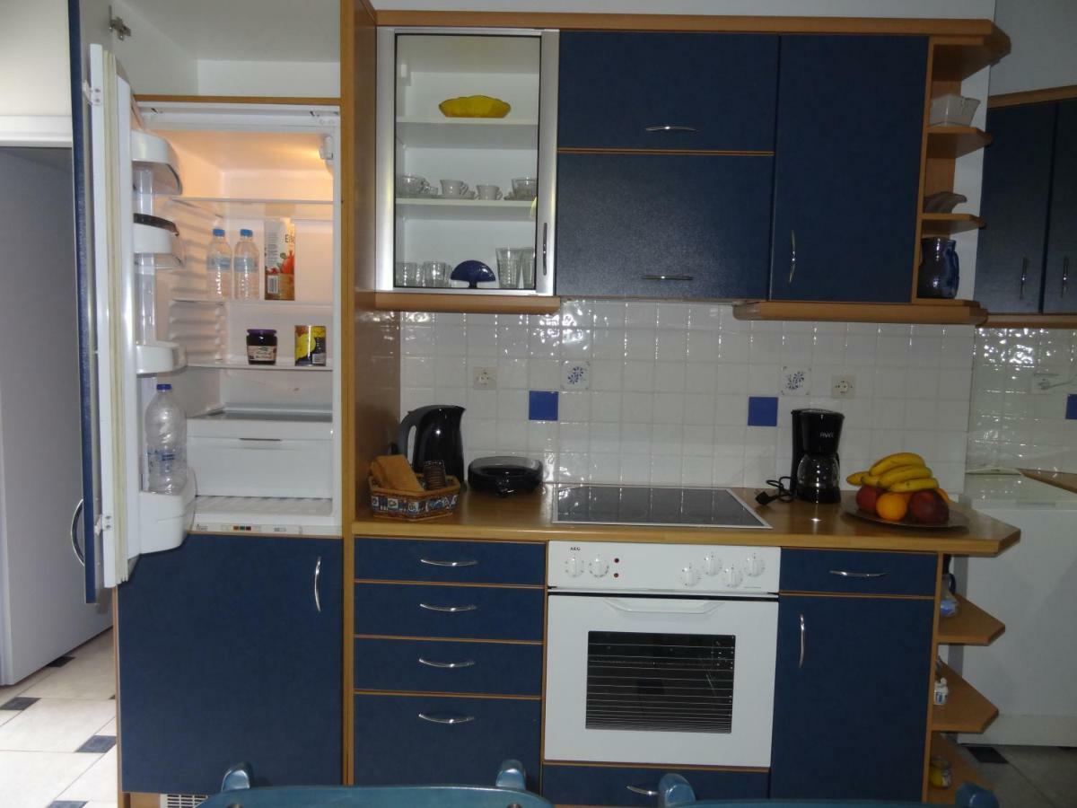 Aura Apartment กาลามาตา ภายนอก รูปภาพ